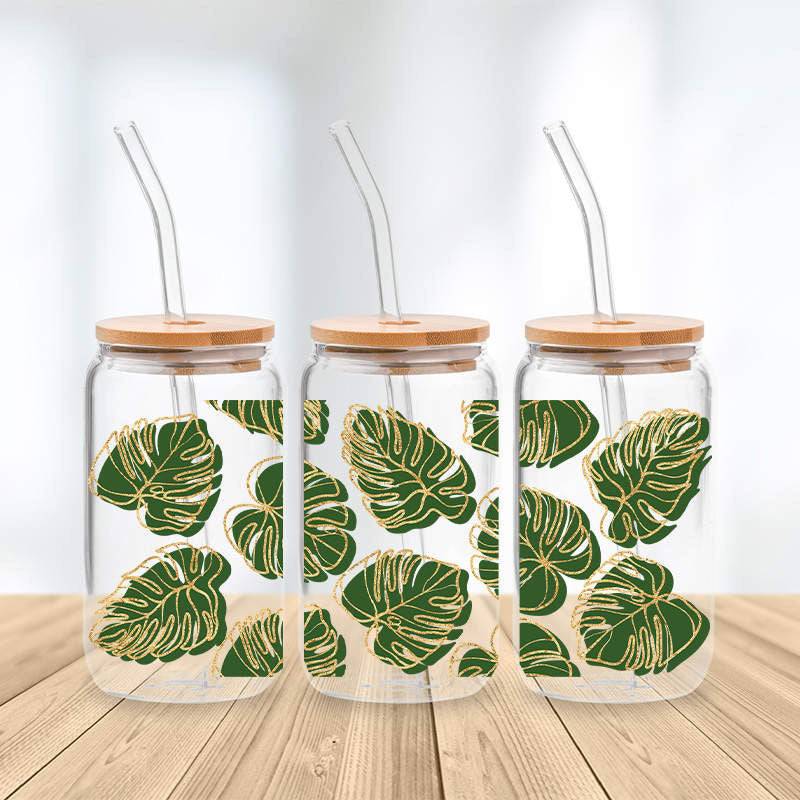 Grüner Monstera Glasbecher