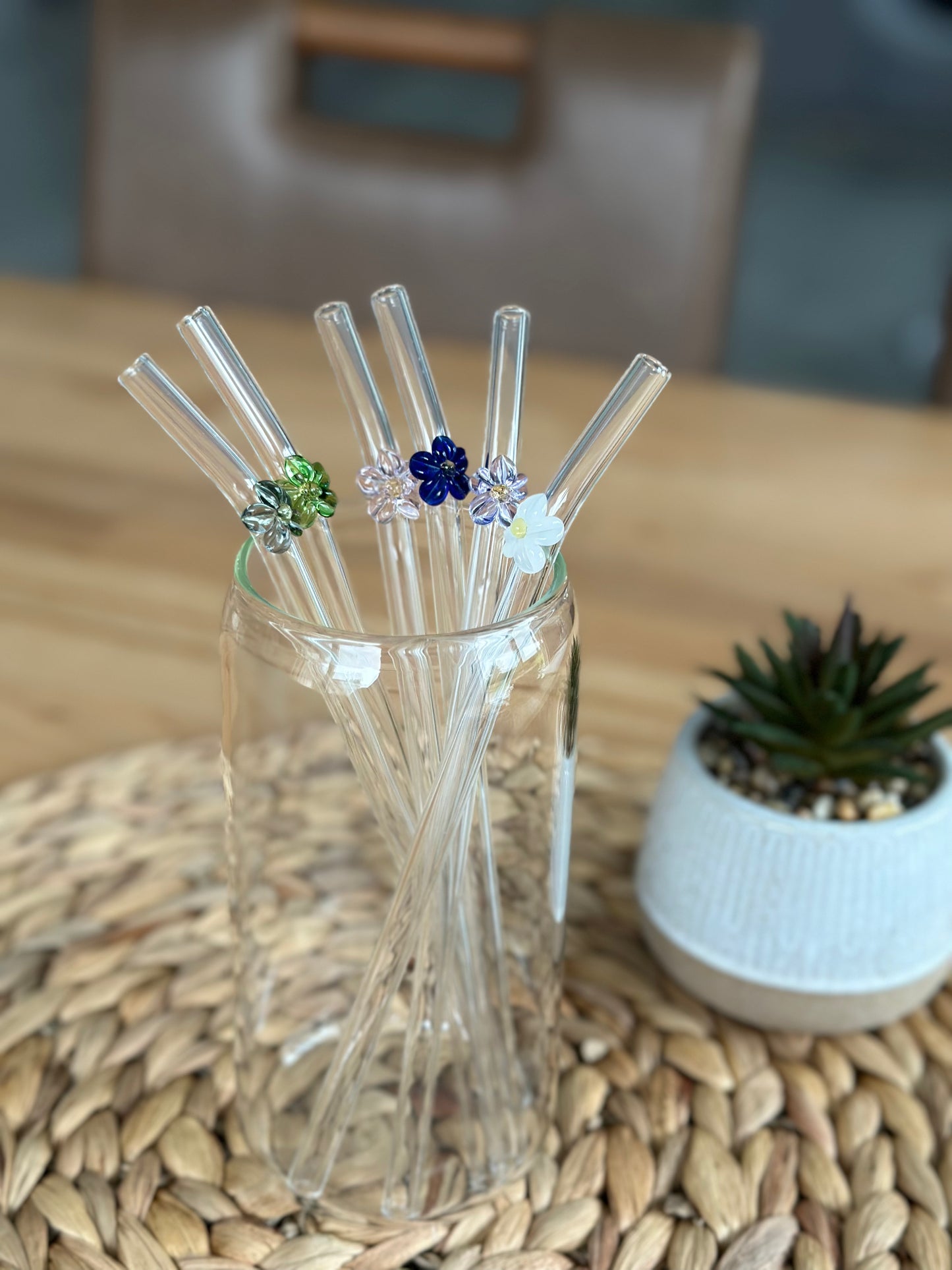 Gänseblümchen-Glasstrohhalm
