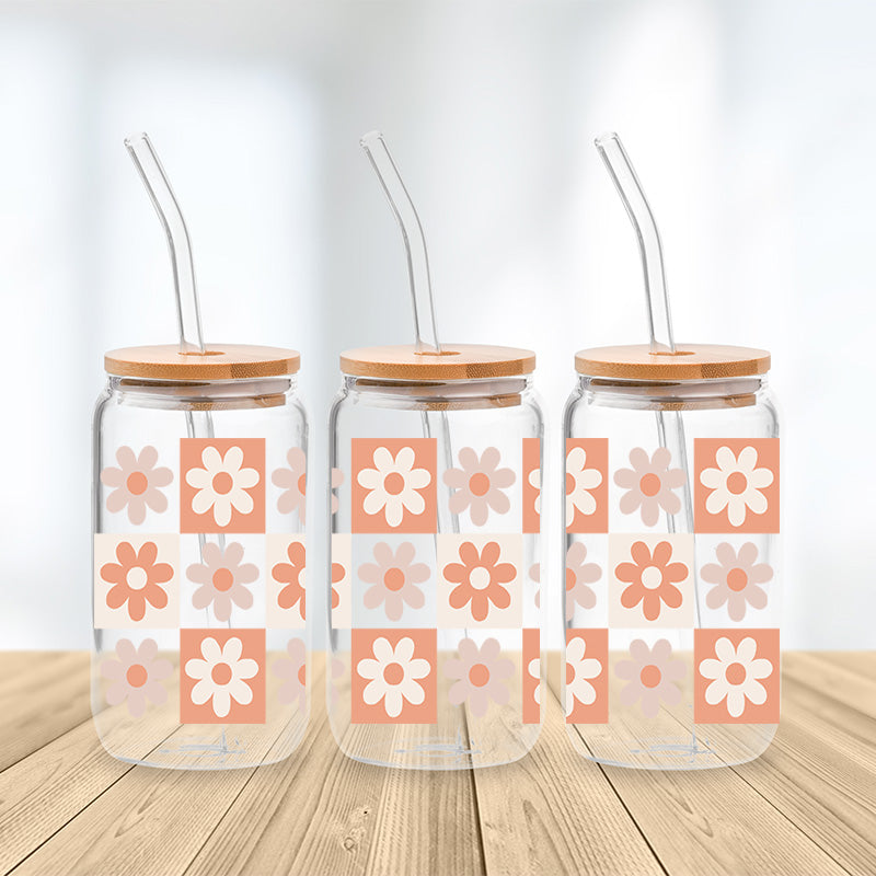 Retro Checkerboard Blossoms Glasbecher