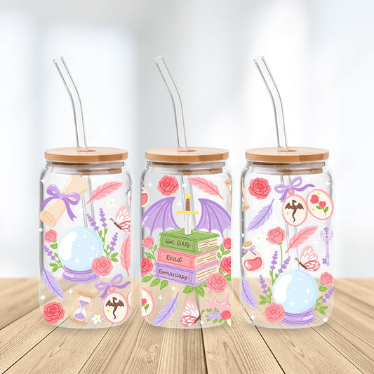 Hot Girls Read Romantasy Glass Cup